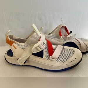 Chaco Odyssey Women’s Size 10 Sandal White Hiking Shoes J107264